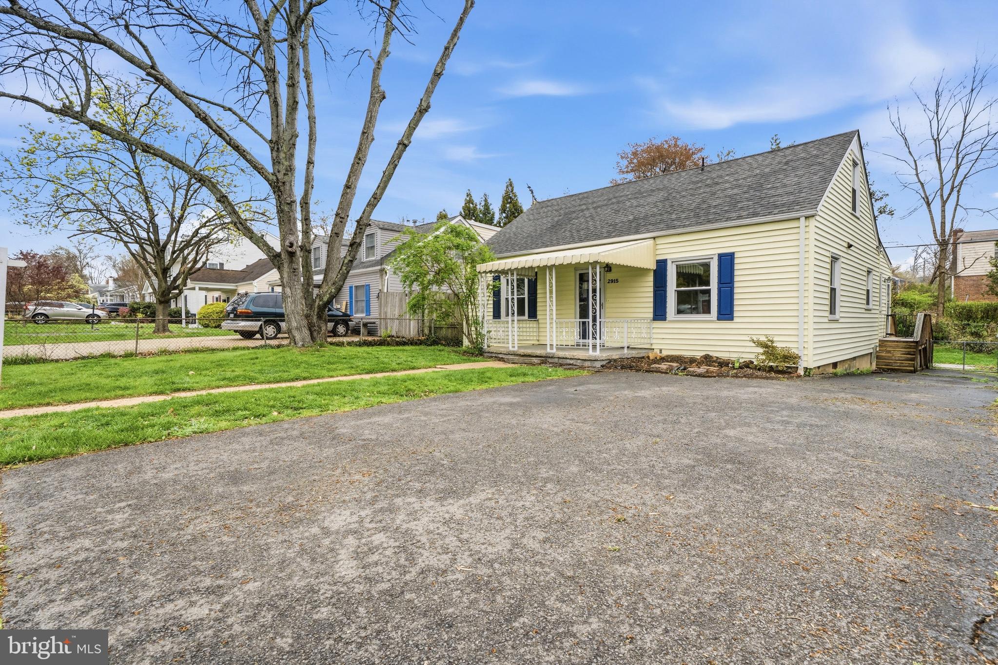 HILLWOOD - Residential