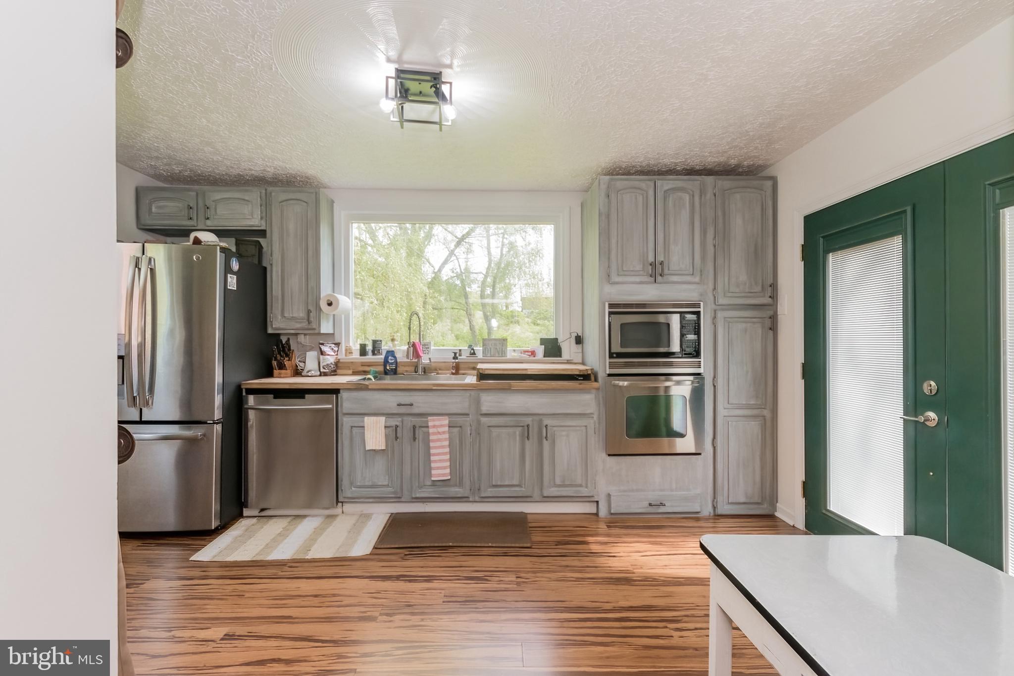 TUB RUN HOLLOW - Residential