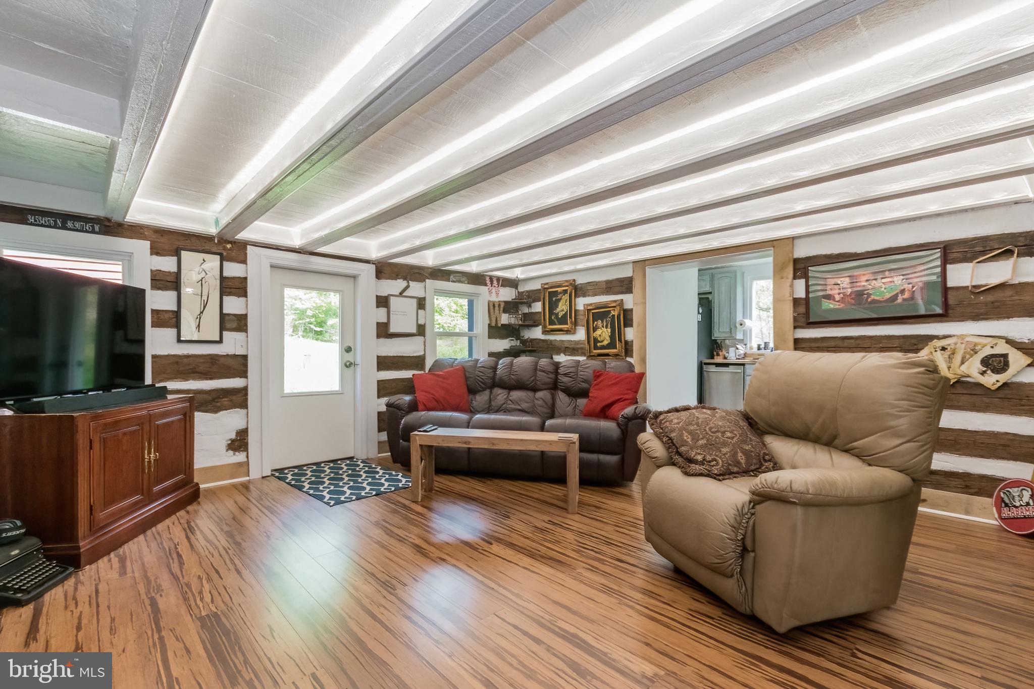 TUB RUN HOLLOW - Residential