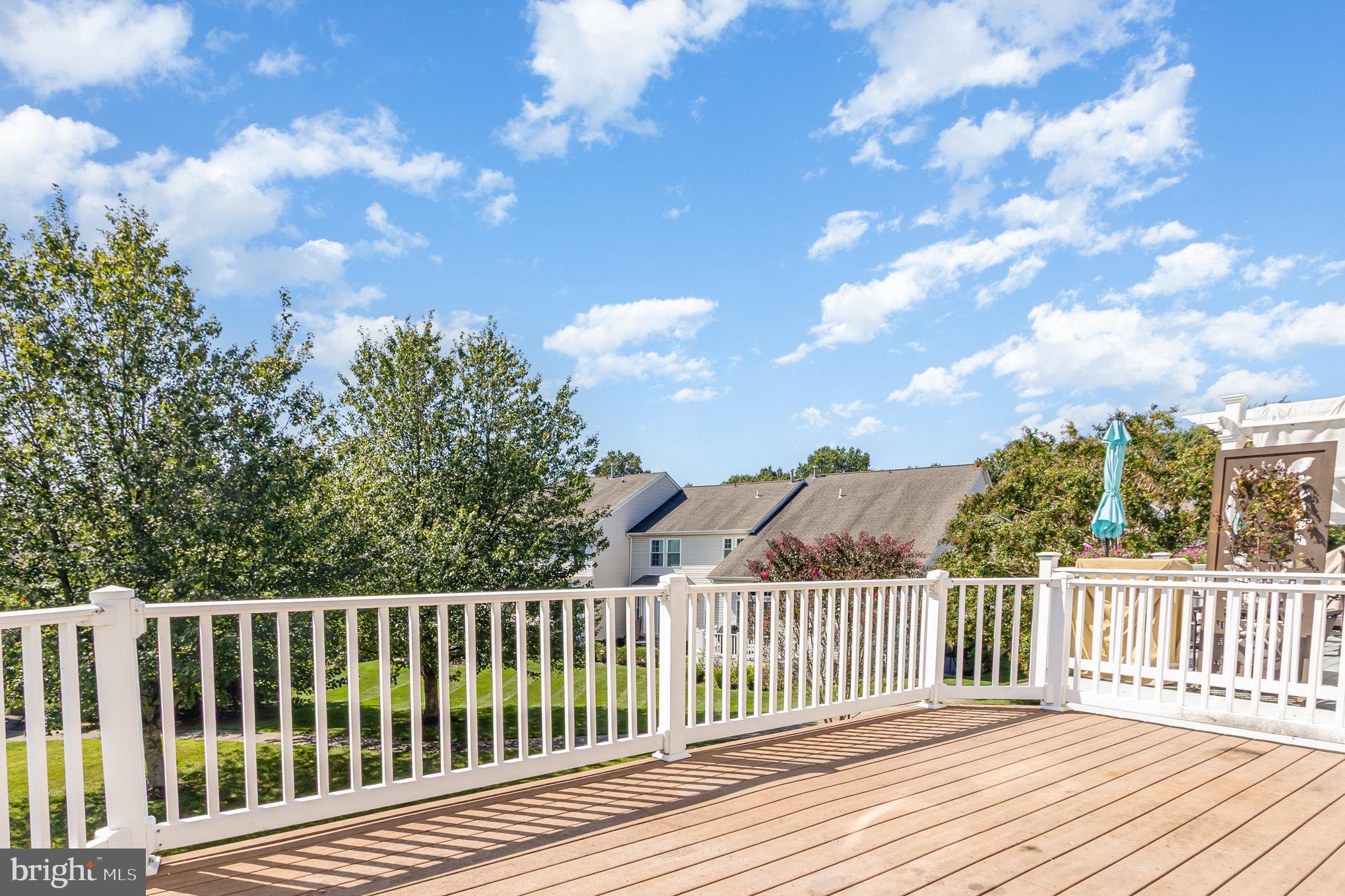 DEER SPRING - Residential