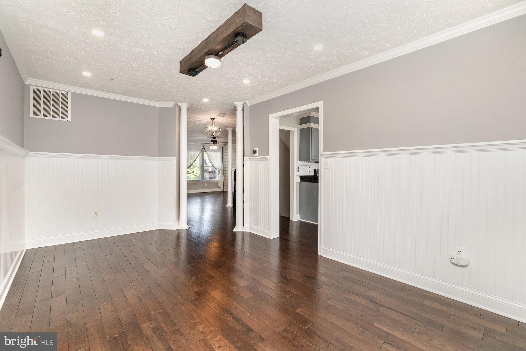 DEER SPRING - Residential