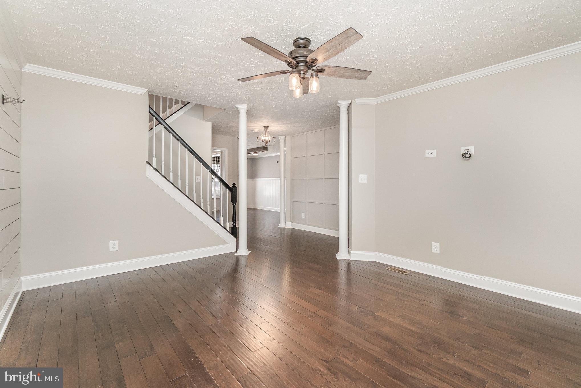 DEER SPRING - Residential