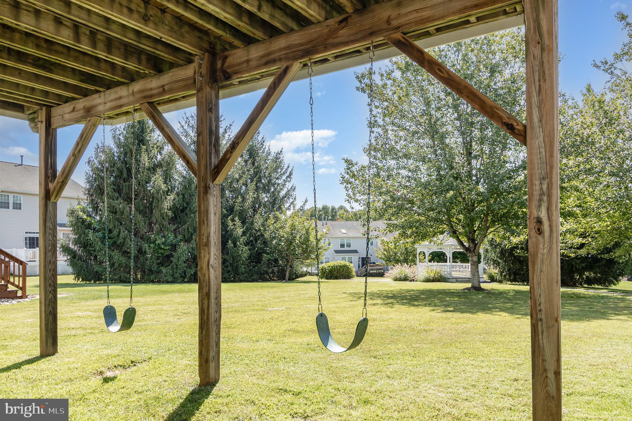 DEER SPRING - Residential