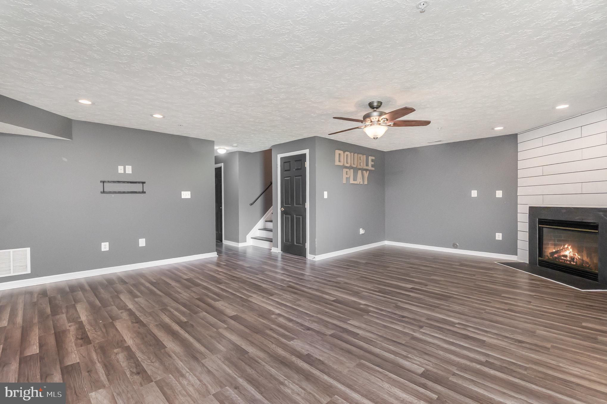 DEER SPRING - Residential