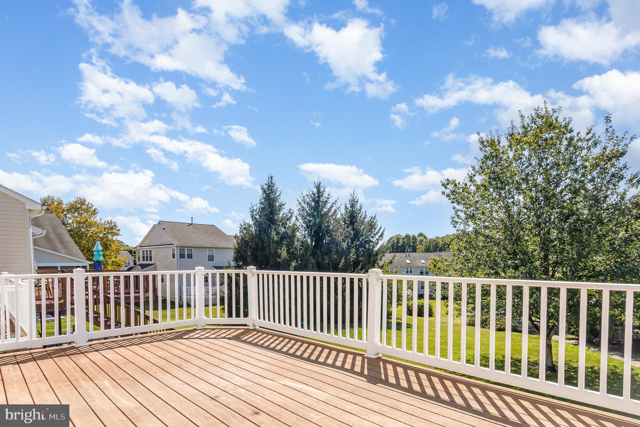 DEER SPRING - Residential