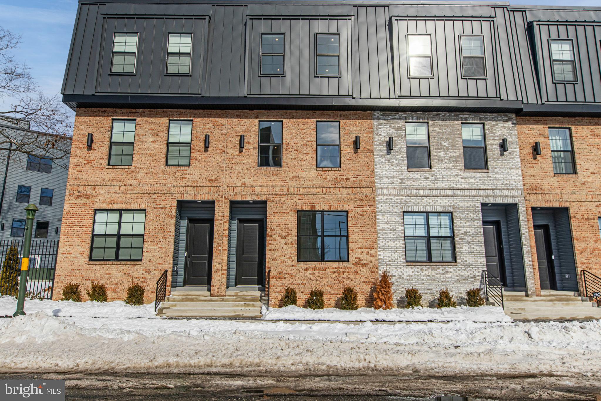 WYNNEFIELD HEIGHTS - Residential