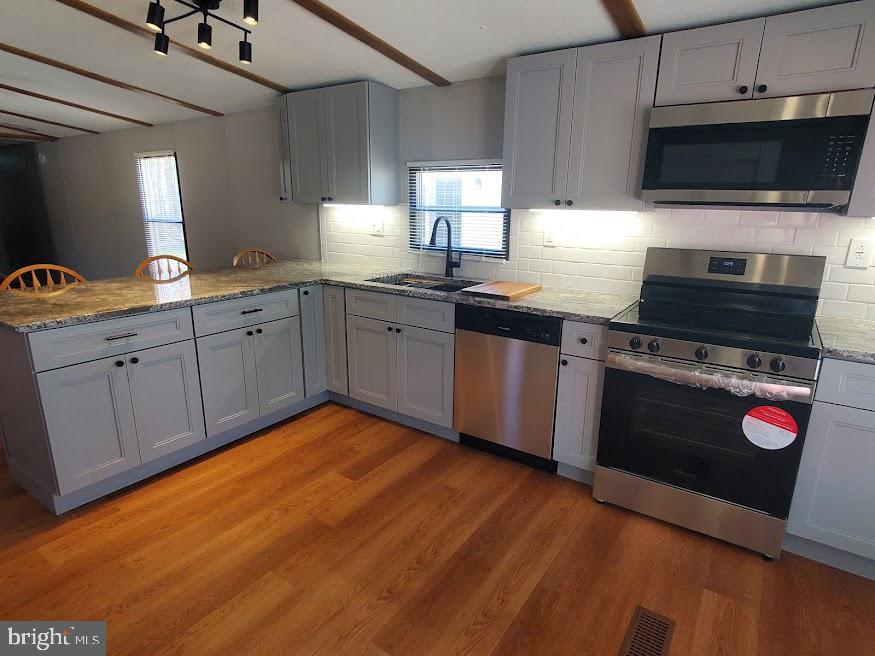 3539 WEYMOUTH ROAD
