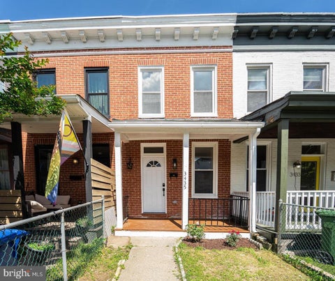 Townhouse For Rent - 3435 Hickory Avenue<br/> BALTIMORE, MD 21211
