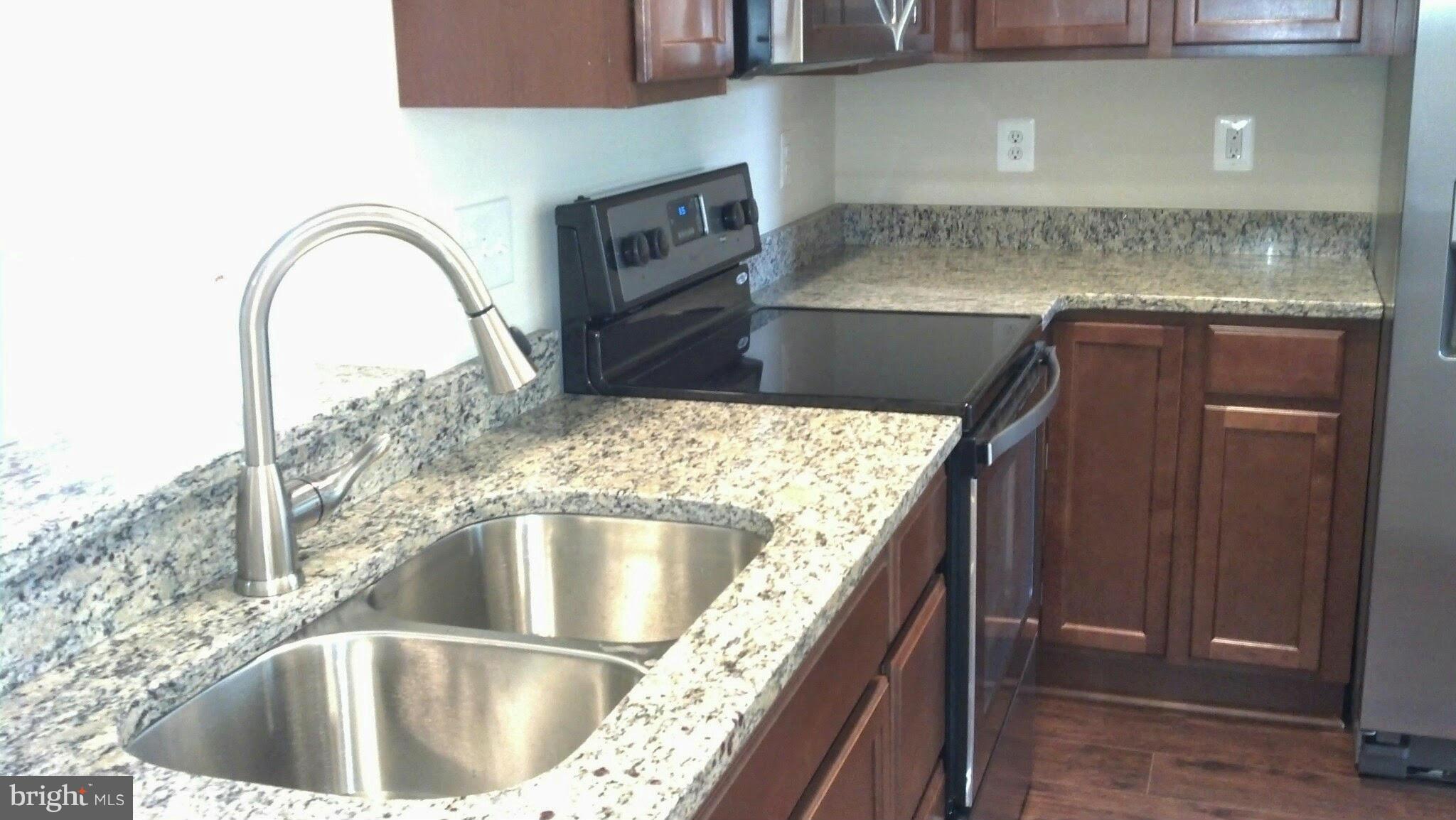 RAPIDAN HILLS - Residential