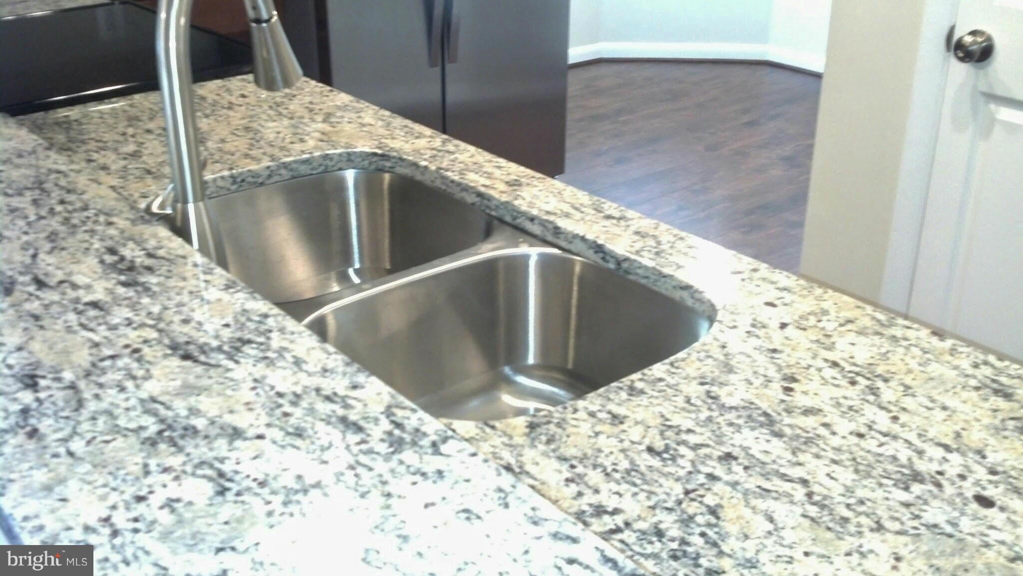 RAPIDAN HILLS - Residential