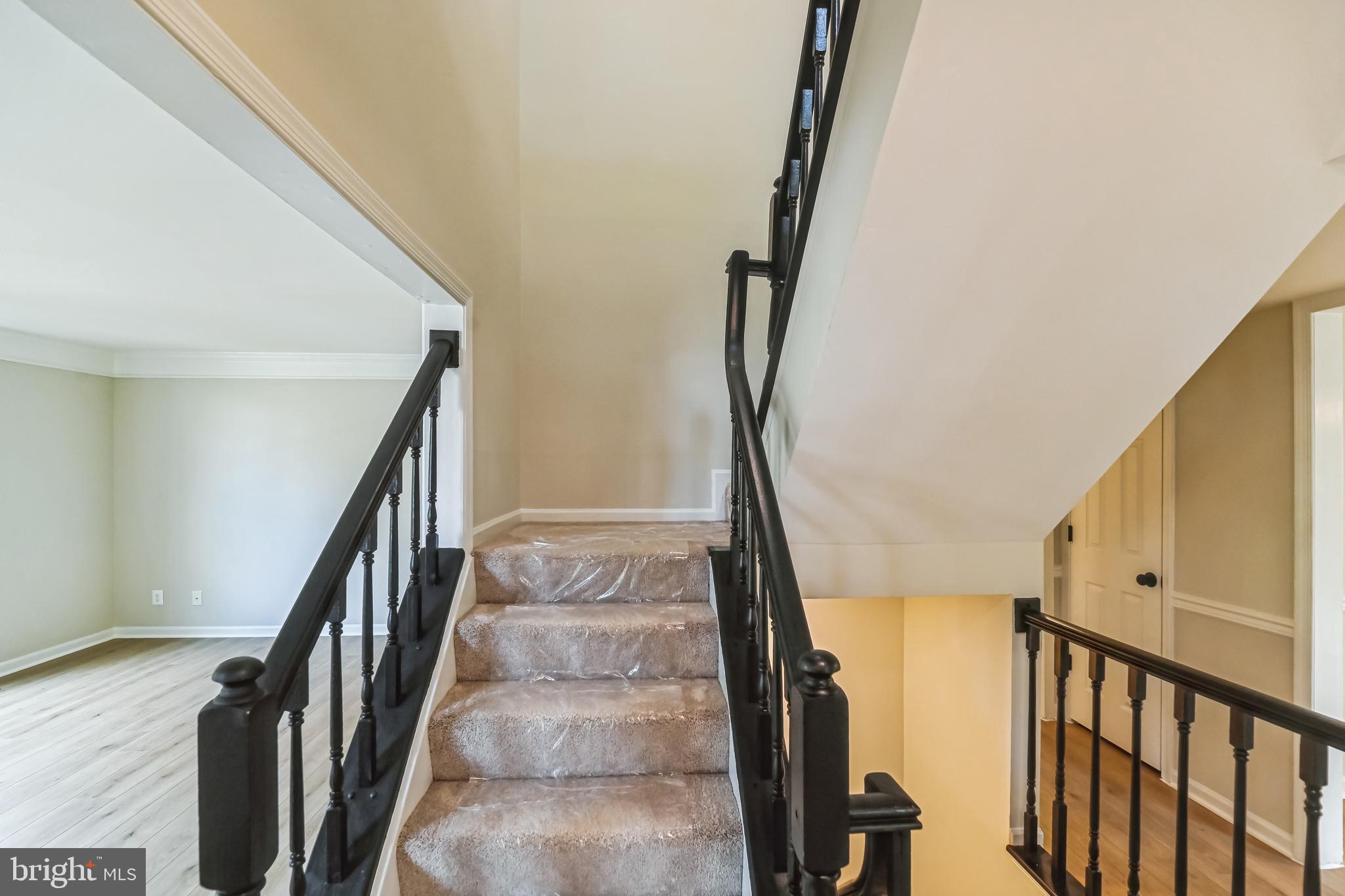 ASHBURN FARM - Residential