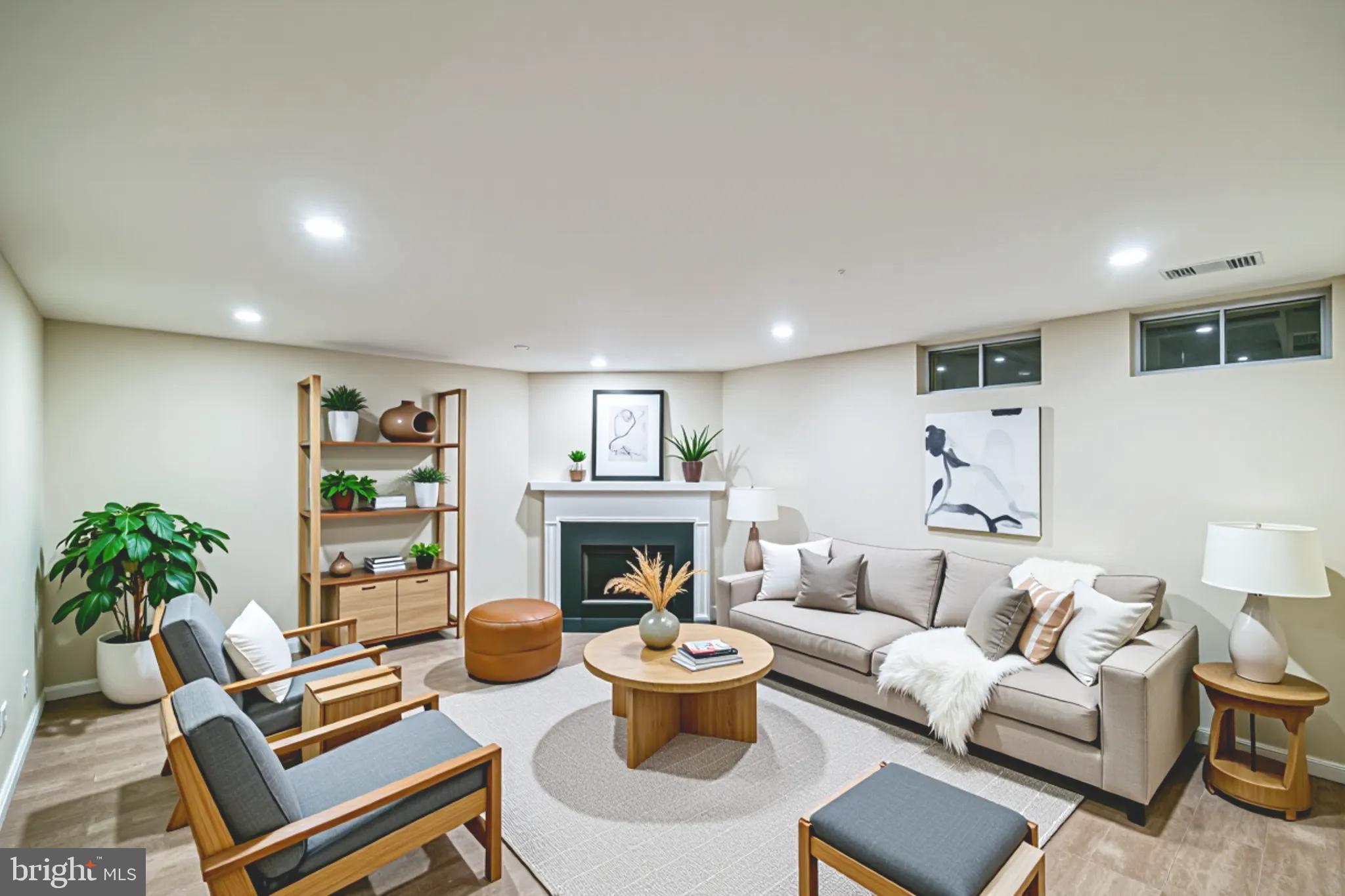 ASHBURN FARM - Residential