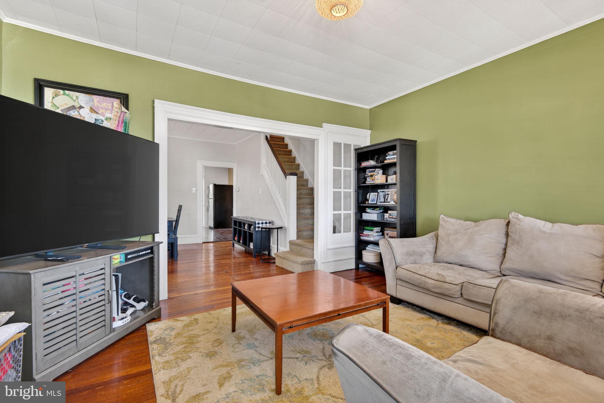138 E NEW STREET