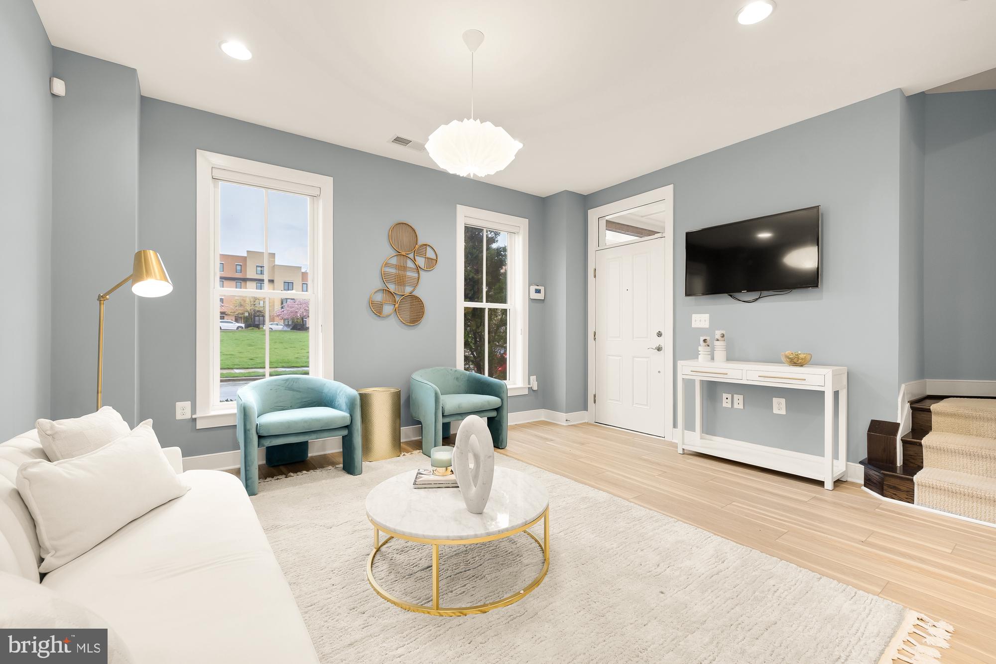 POTOMAC YARD BY PULTE HOMES - Residential