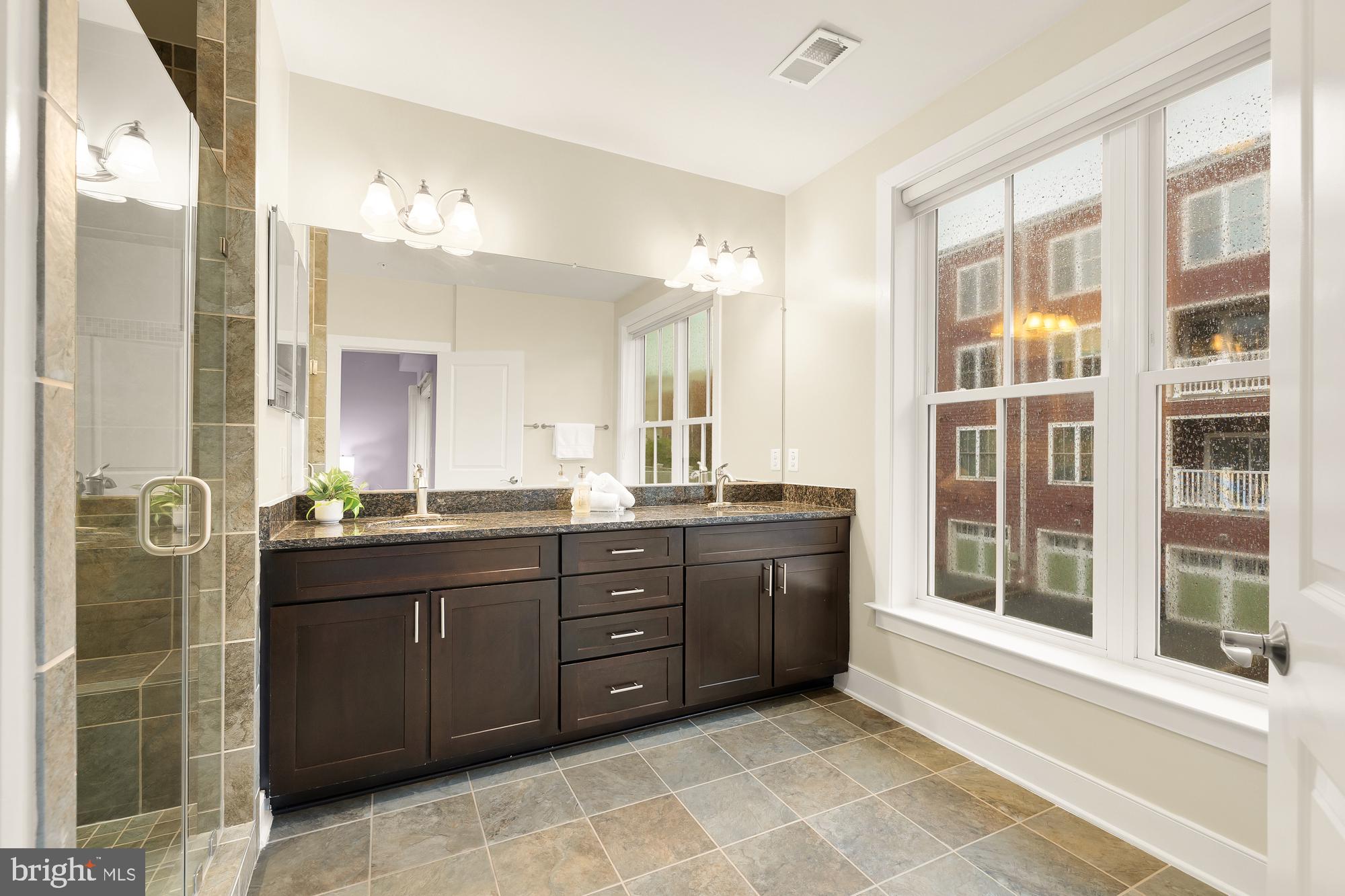 POTOMAC YARD BY PULTE HOMES - Residential