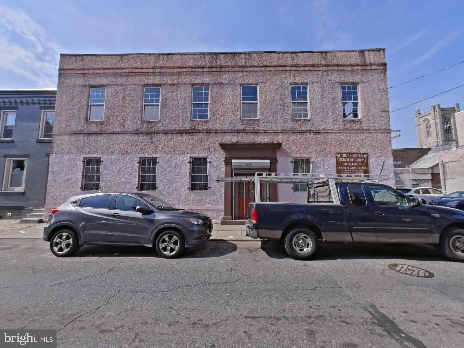 FRANKFORD - Commercial Sale