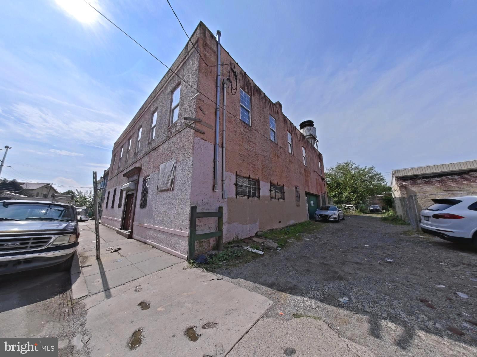 FRANKFORD - Commercial Sale