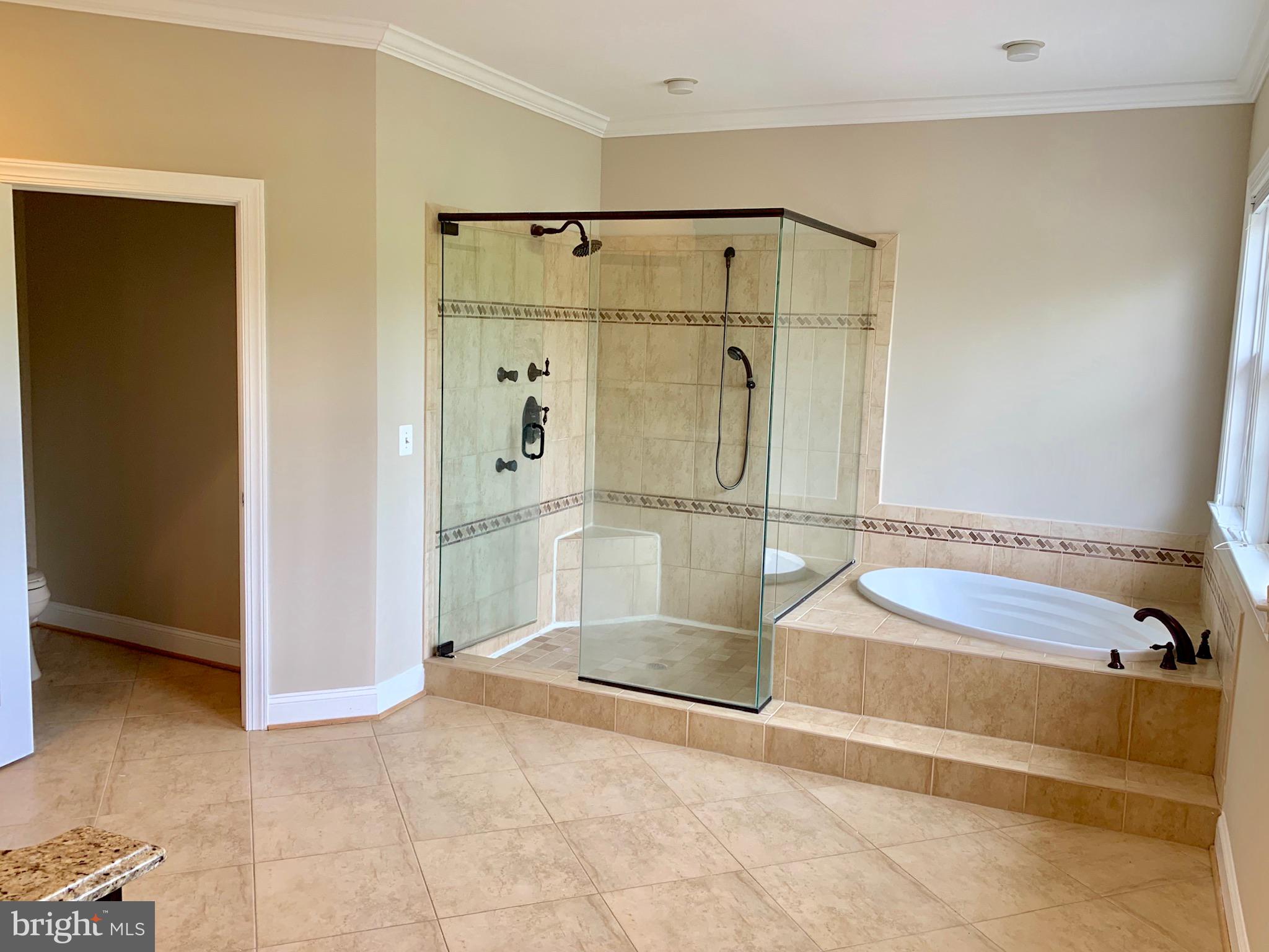 CLIFTON - Residential