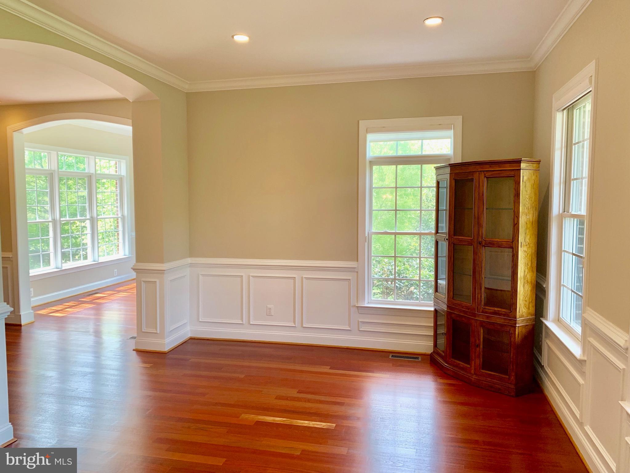 CLIFTON - Residential