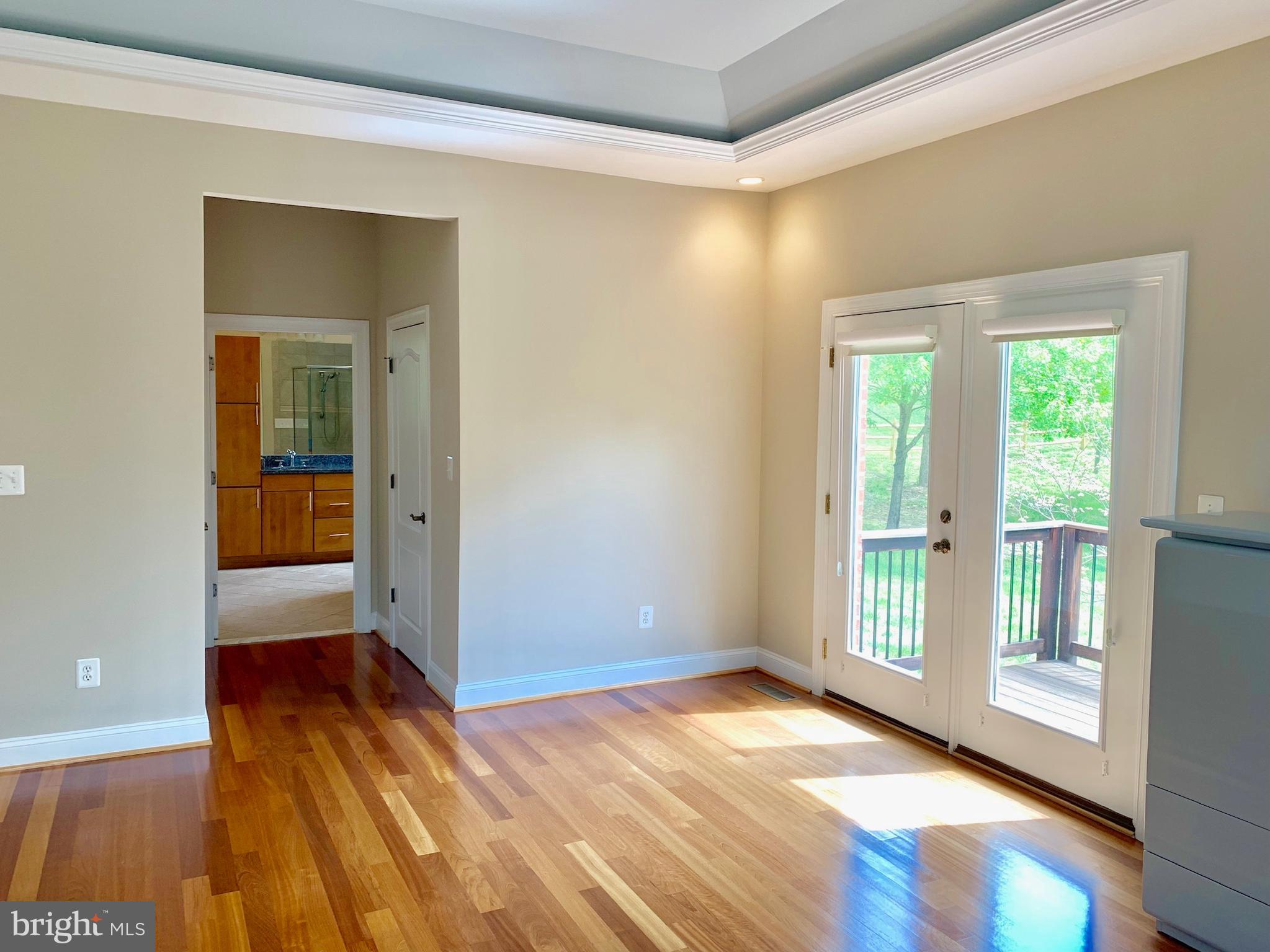 CLIFTON - Residential