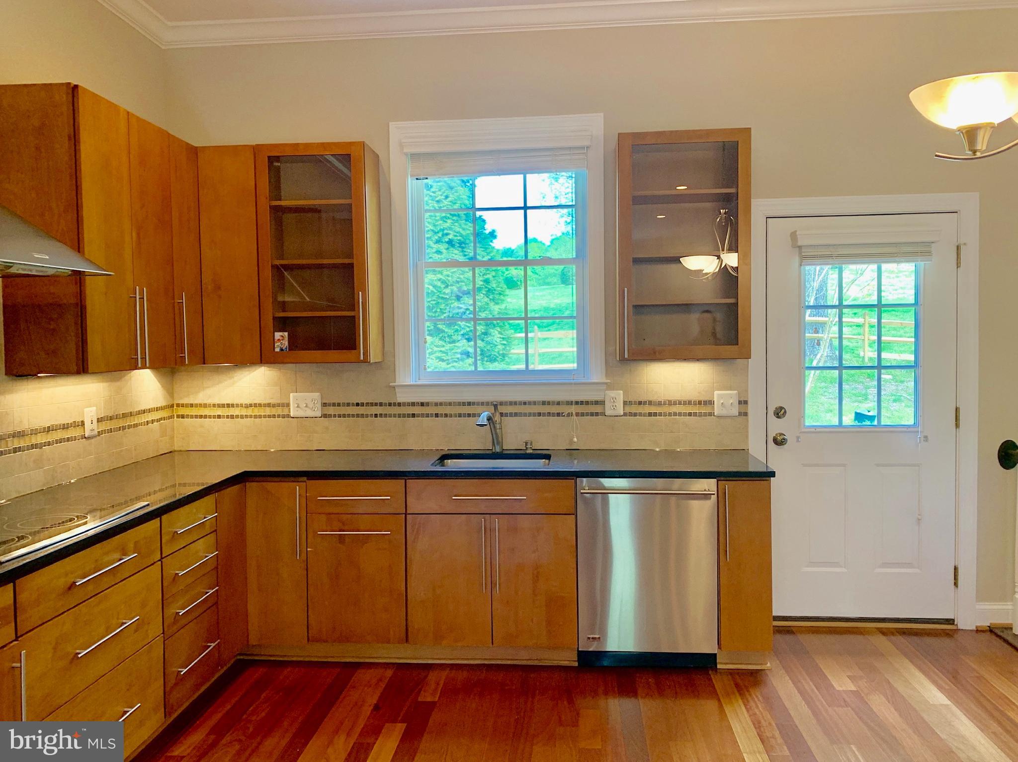 CLIFTON - Residential