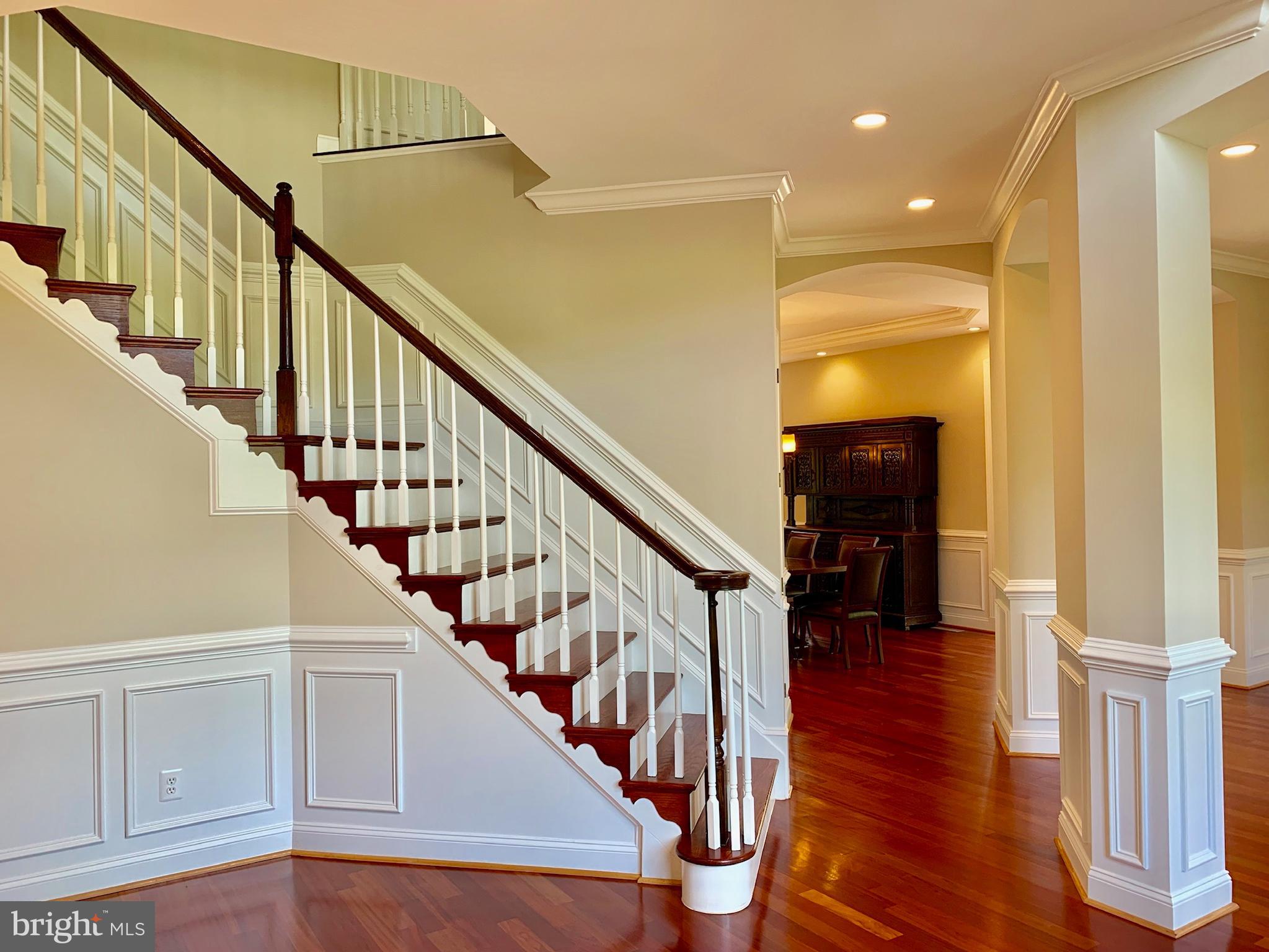 CLIFTON - Residential