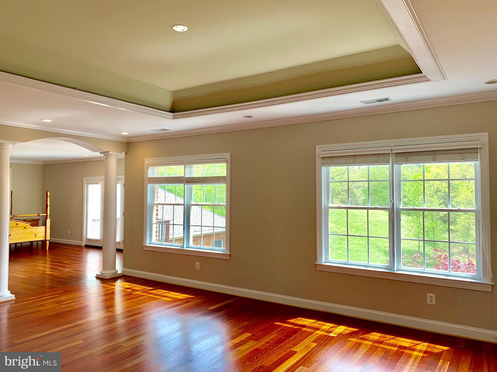 CLIFTON - Residential