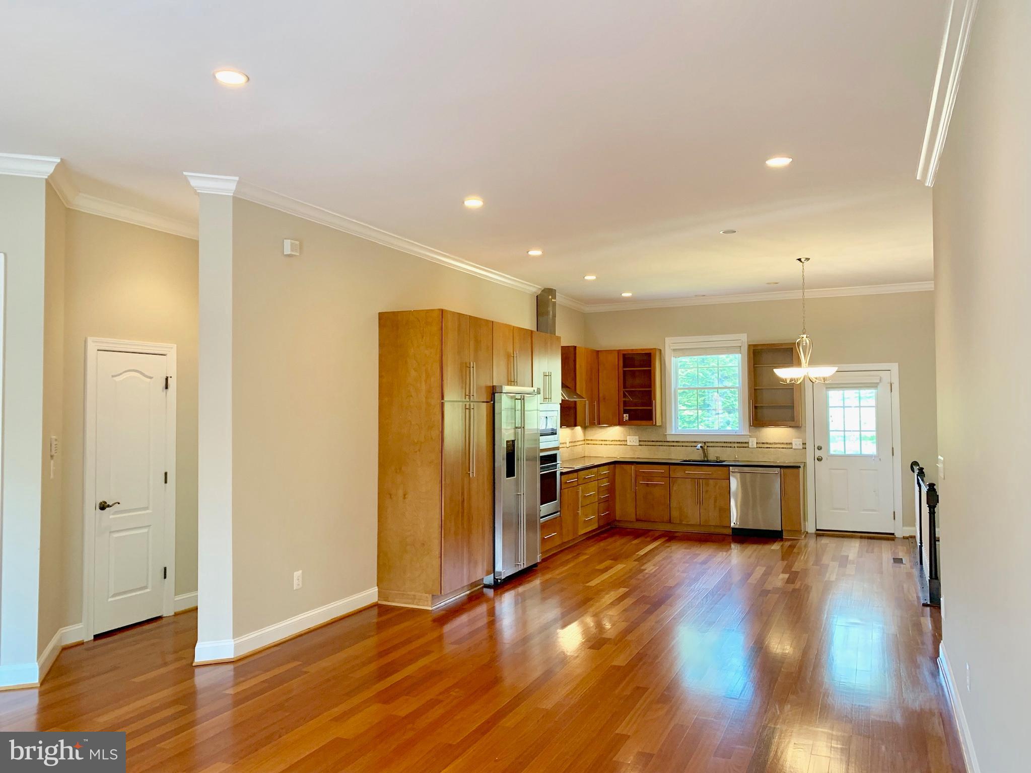 CLIFTON - Residential