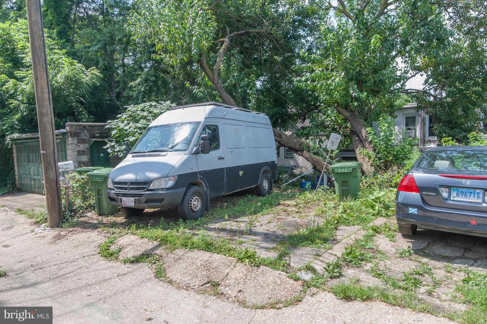 HAMPDEN HISTORIC DISTRICT - Residential