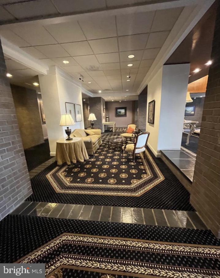 REGENCY AT MCLEAN - Residential