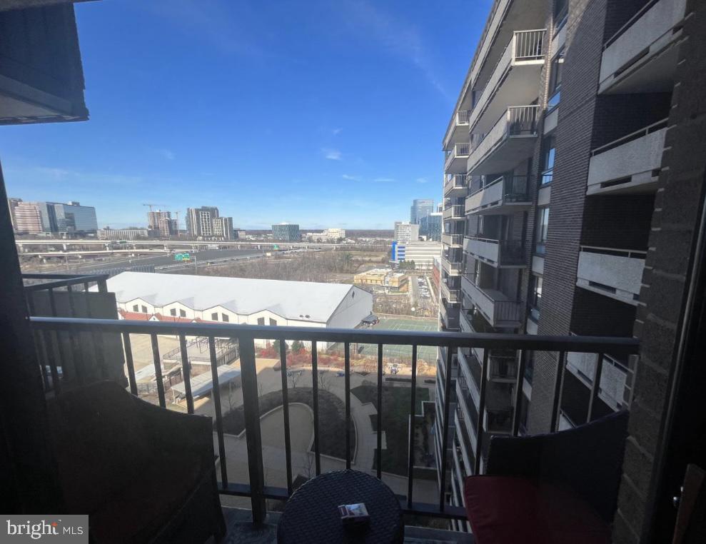 REGENCY AT MCLEAN - Residential