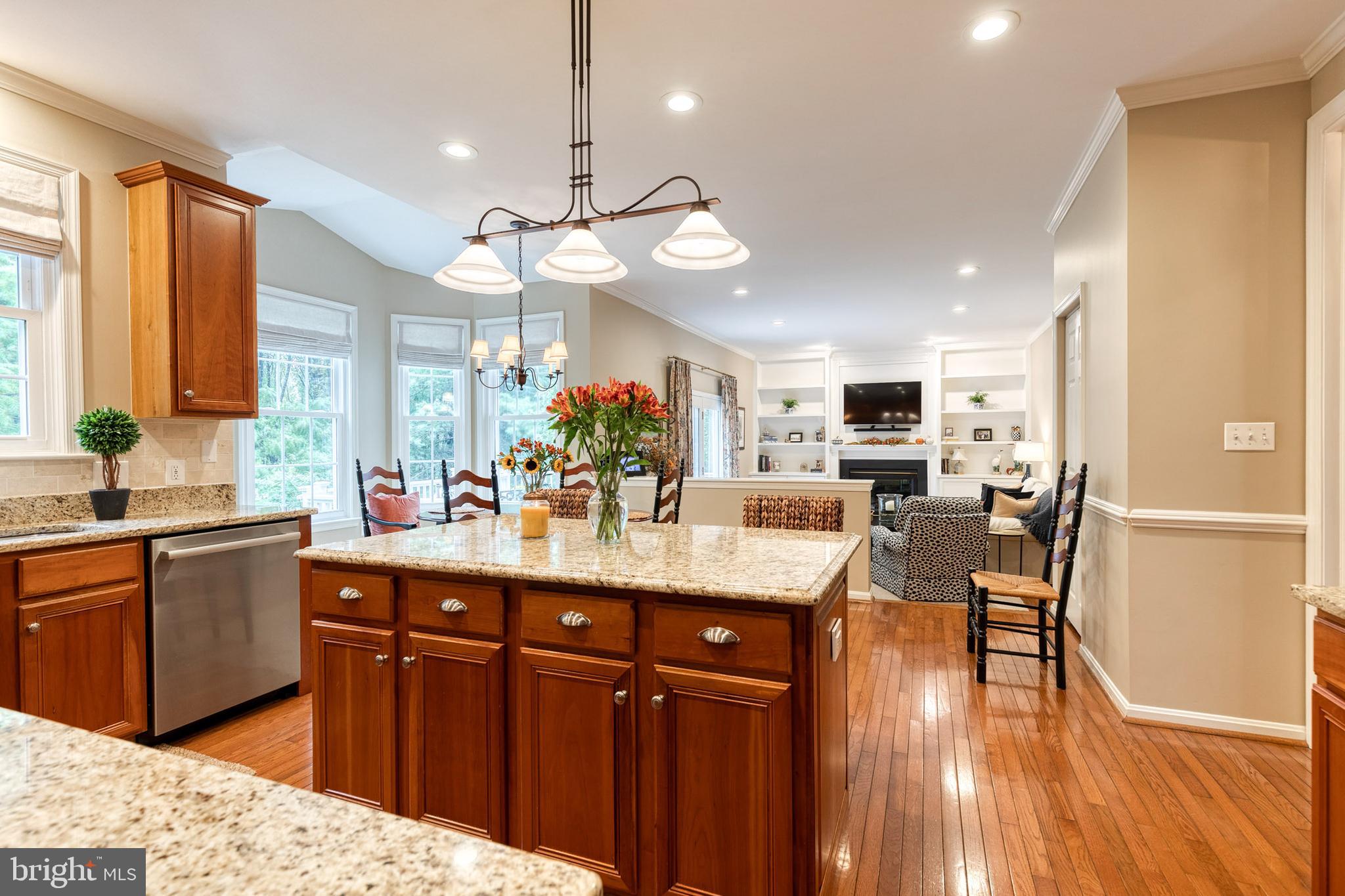 STONE MANOR - Residential