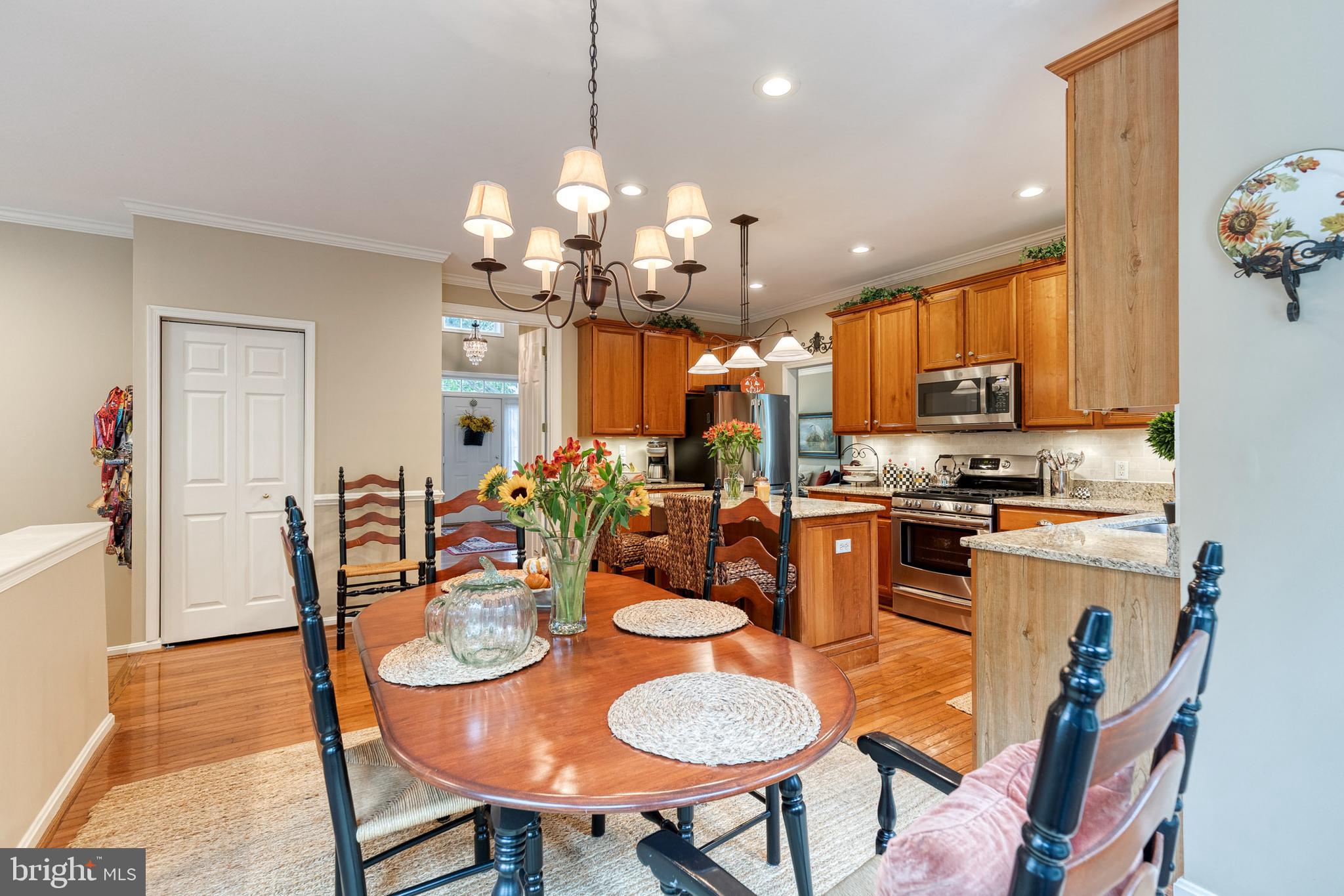 STONE MANOR - Residential