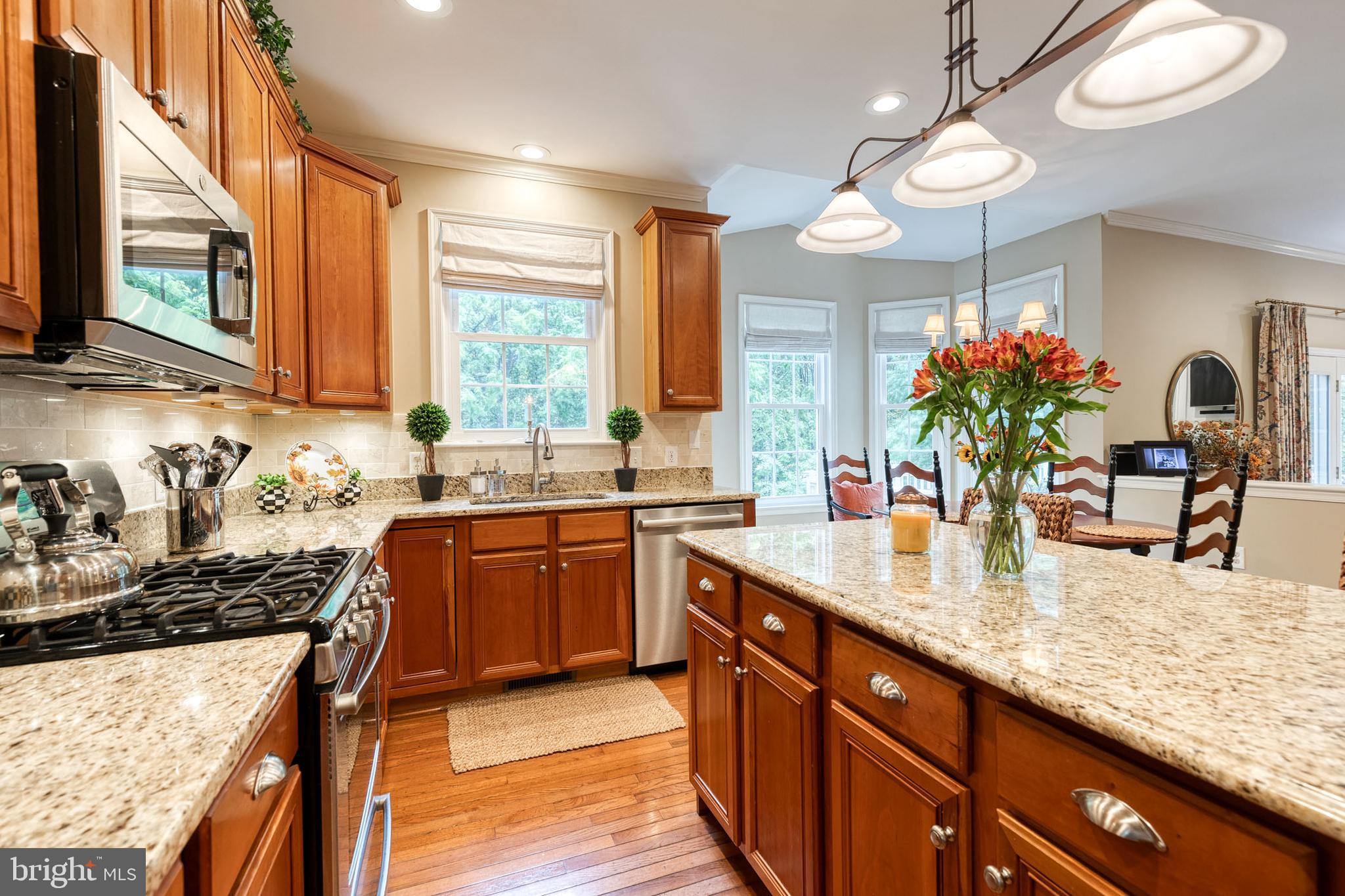 STONE MANOR - Residential