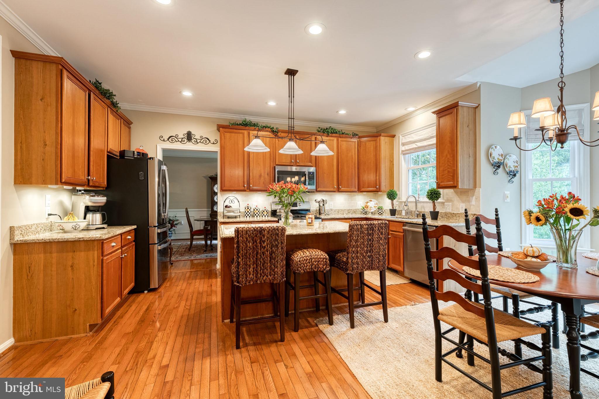 STONE MANOR - Residential