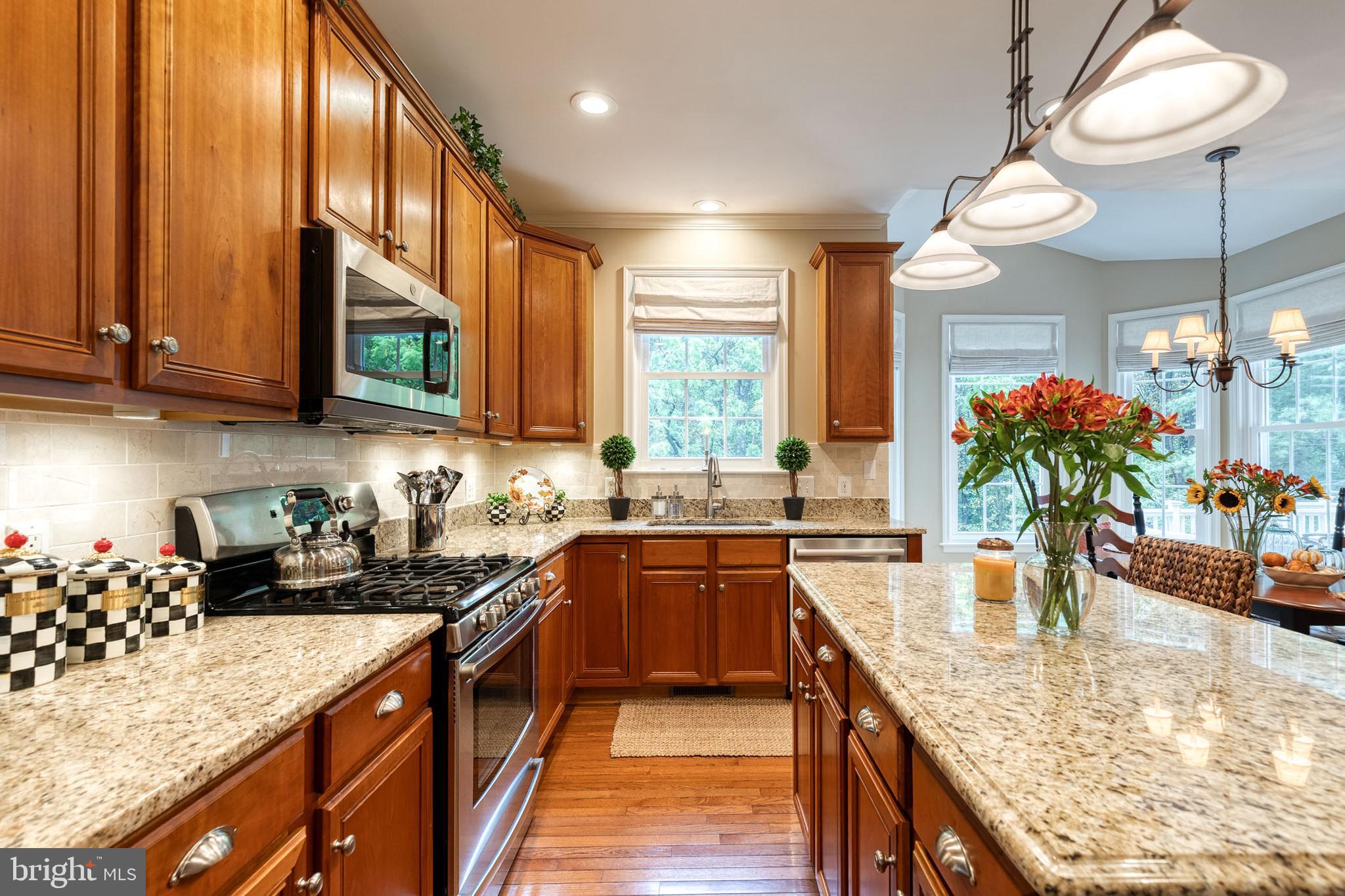 STONE MANOR - Residential