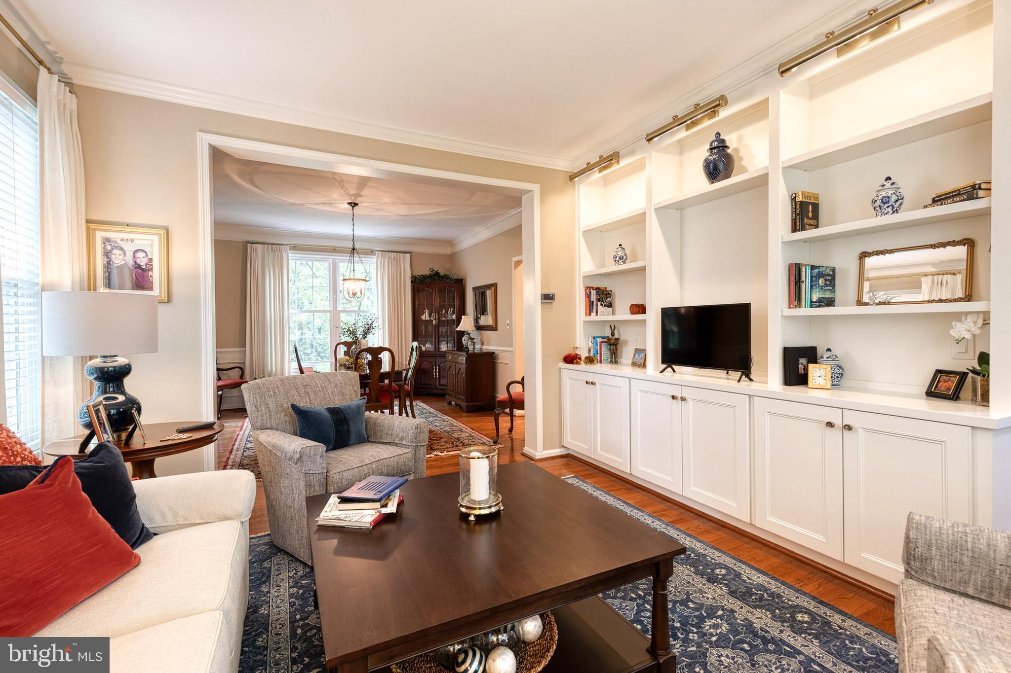 STONE MANOR - Residential