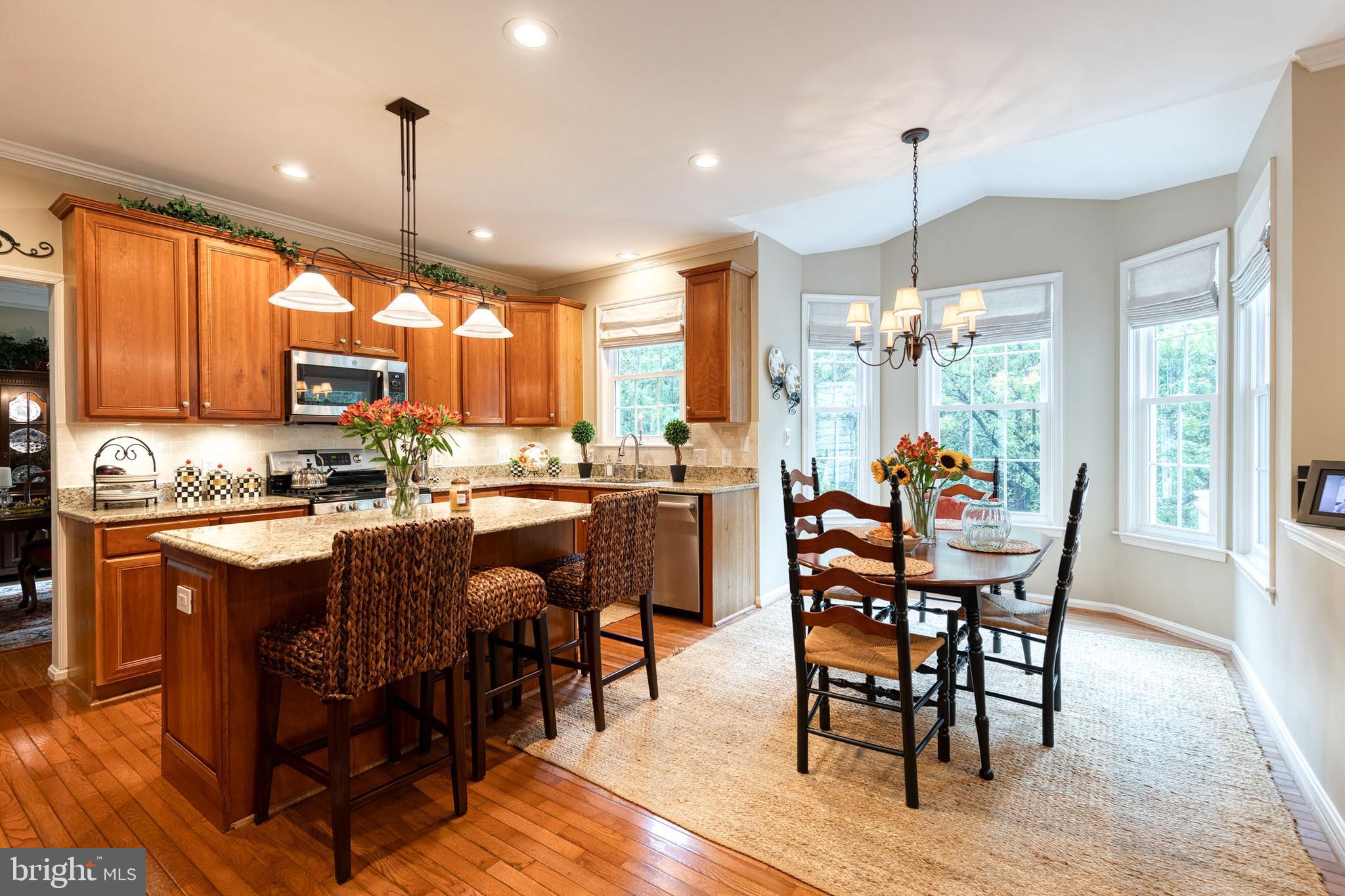 STONE MANOR - Residential