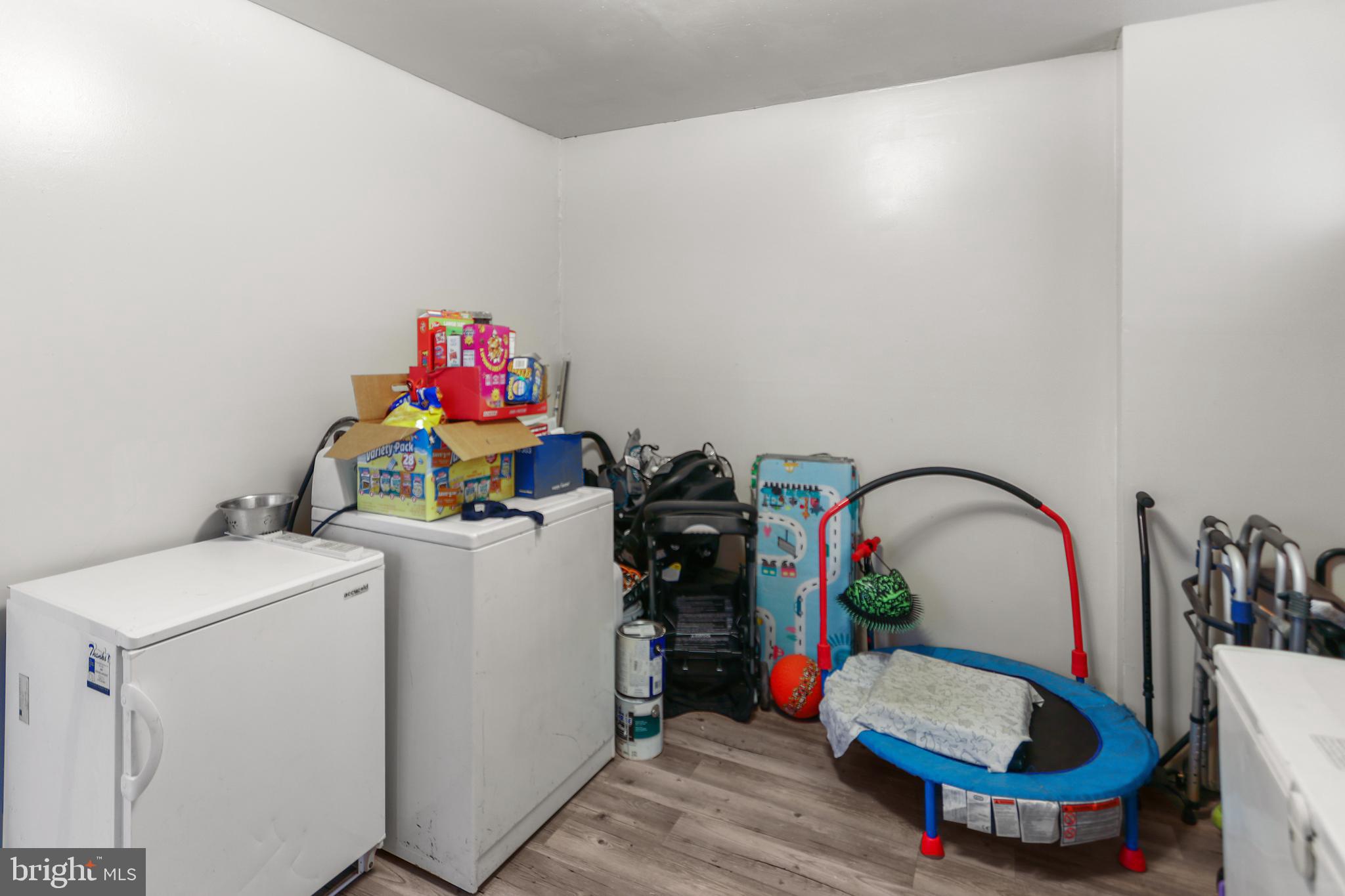 PHILADELPHIA (NORTHWEST) - Residential