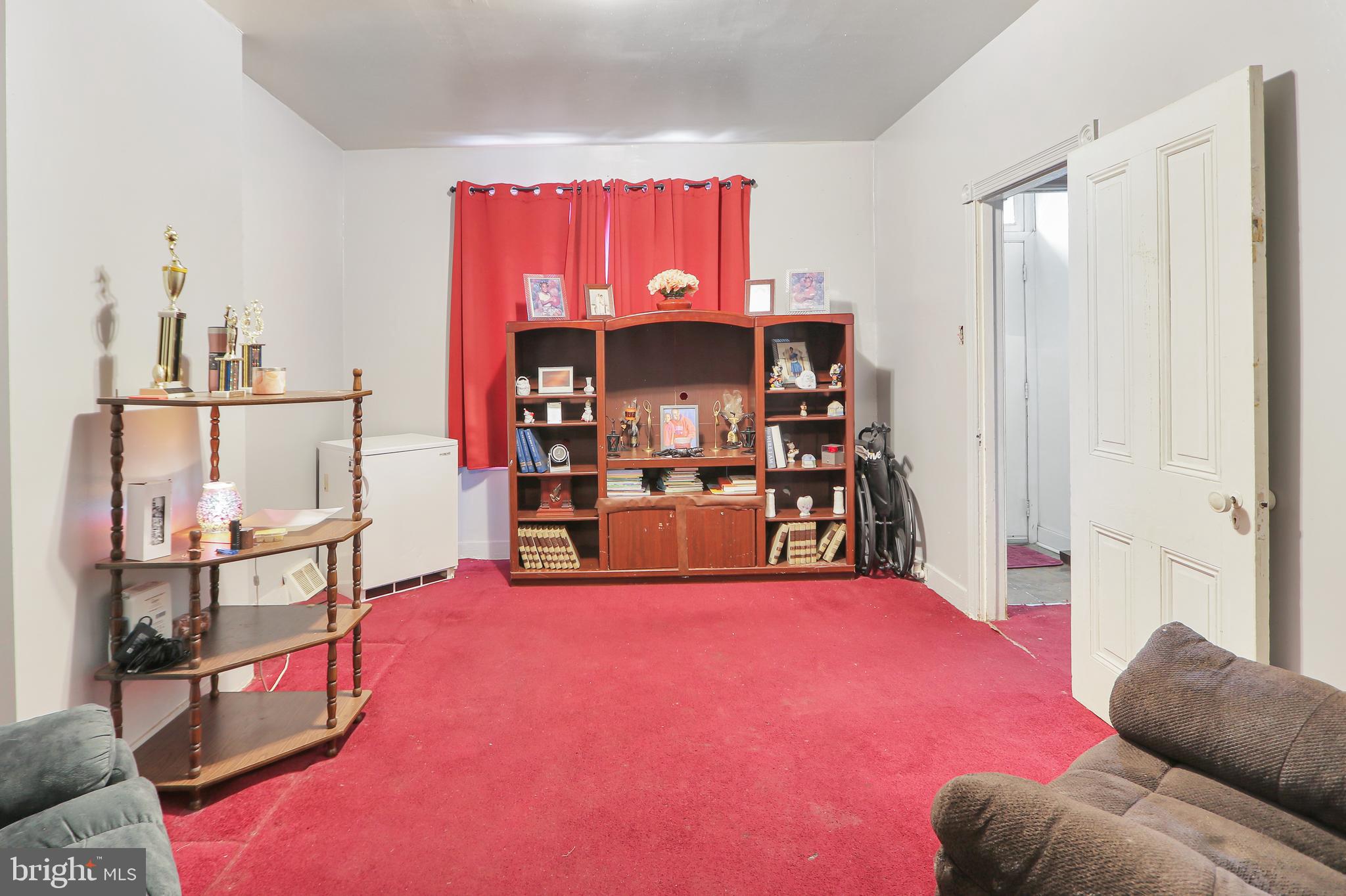 PHILADELPHIA (NORTHWEST) - Residential