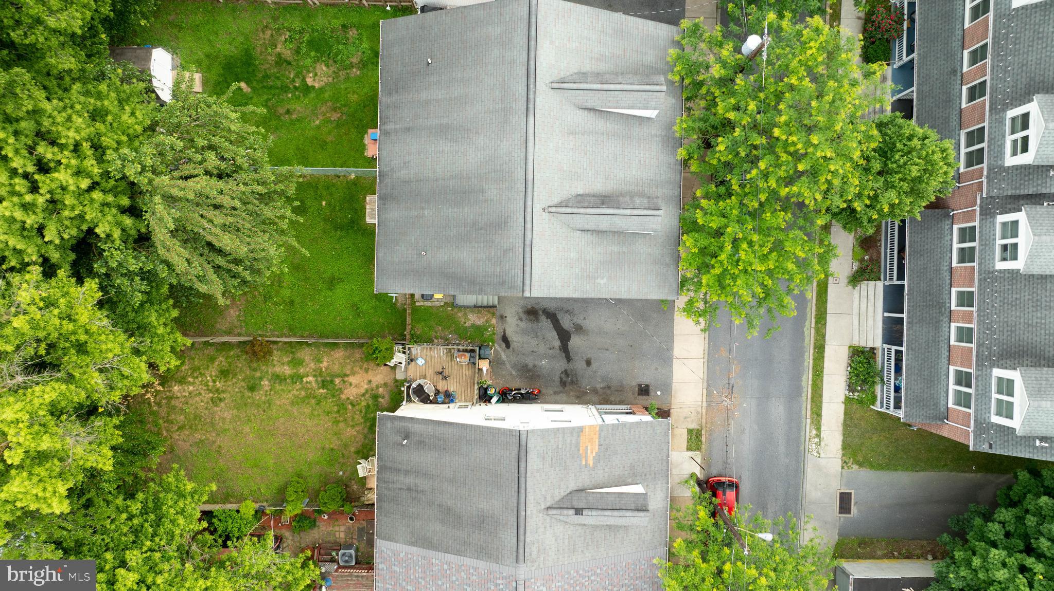 LANCASTER - Residential