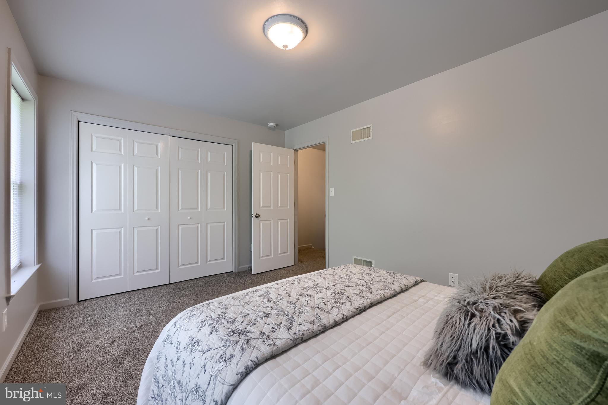 LANCASTER - Residential