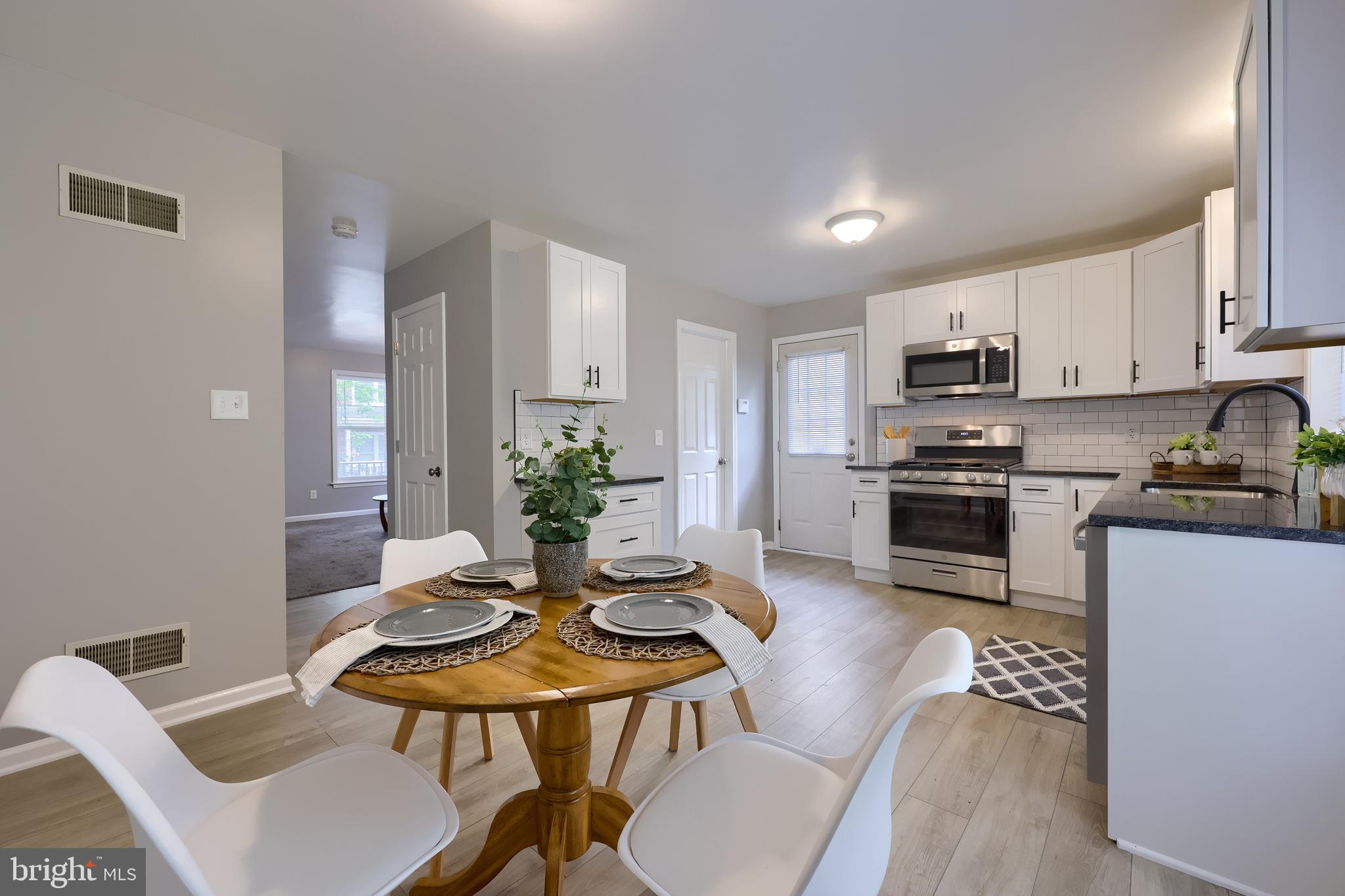 LANCASTER - Residential