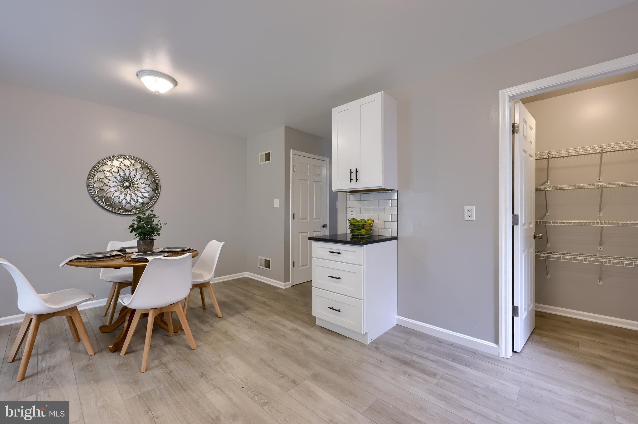 LANCASTER - Residential