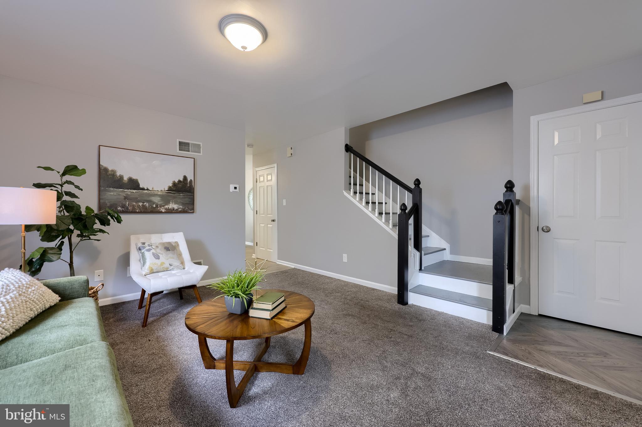 LANCASTER - Residential