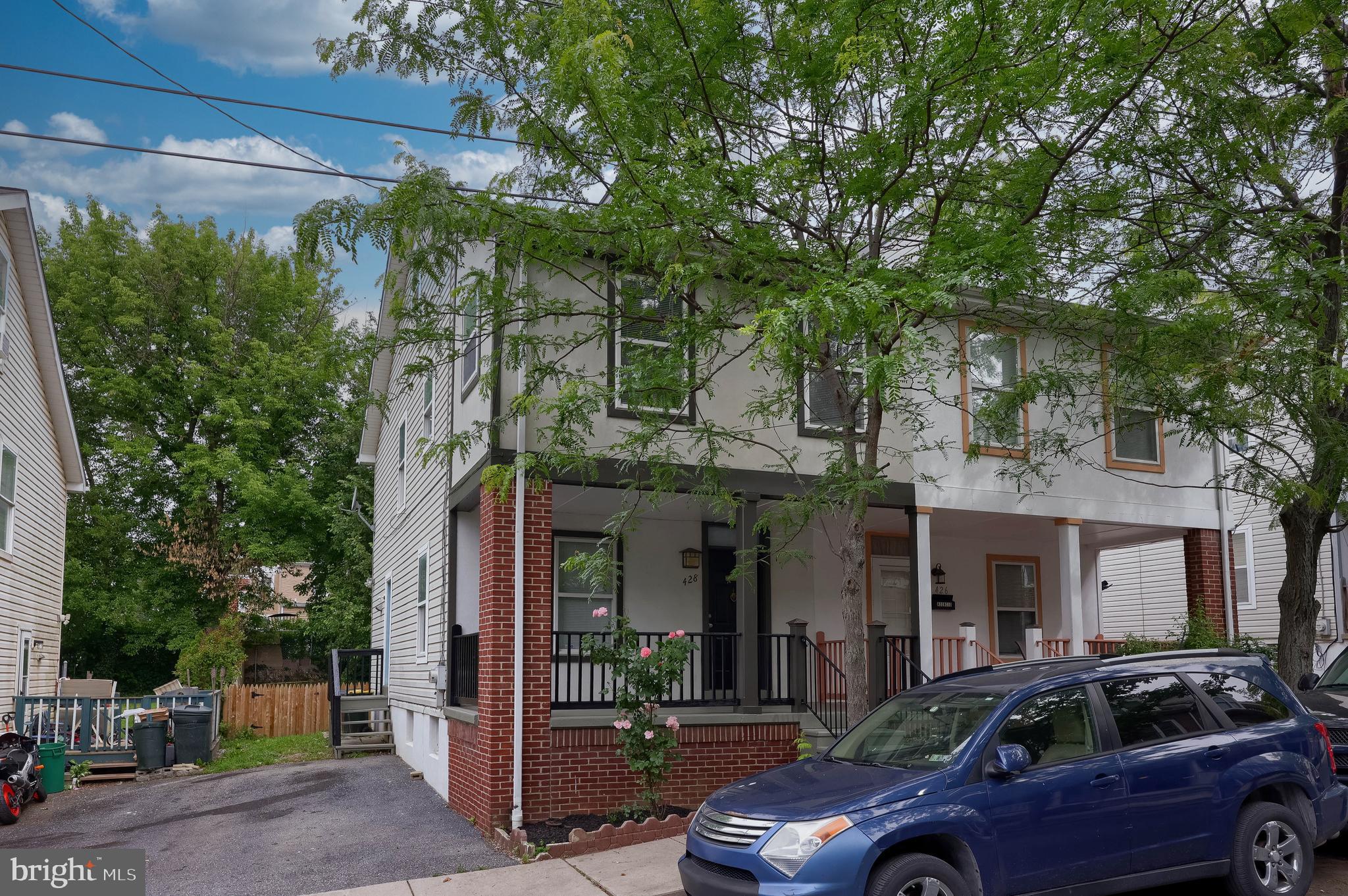 LANCASTER - Residential