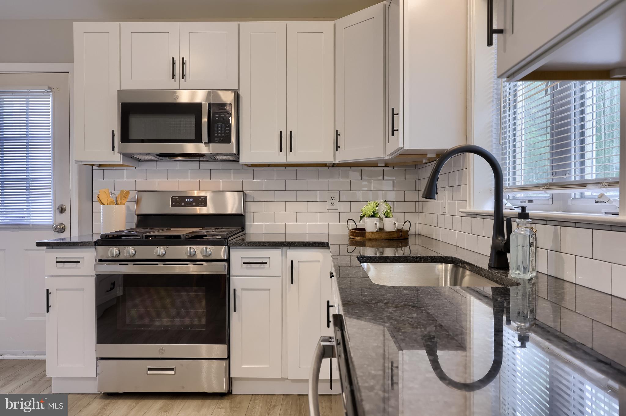 LANCASTER - Residential