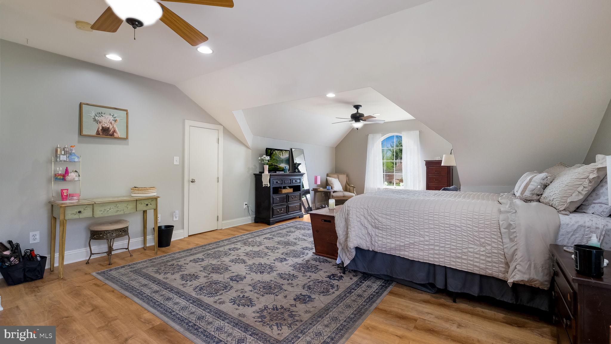 ALVERNO VALLEY FRM - Residential