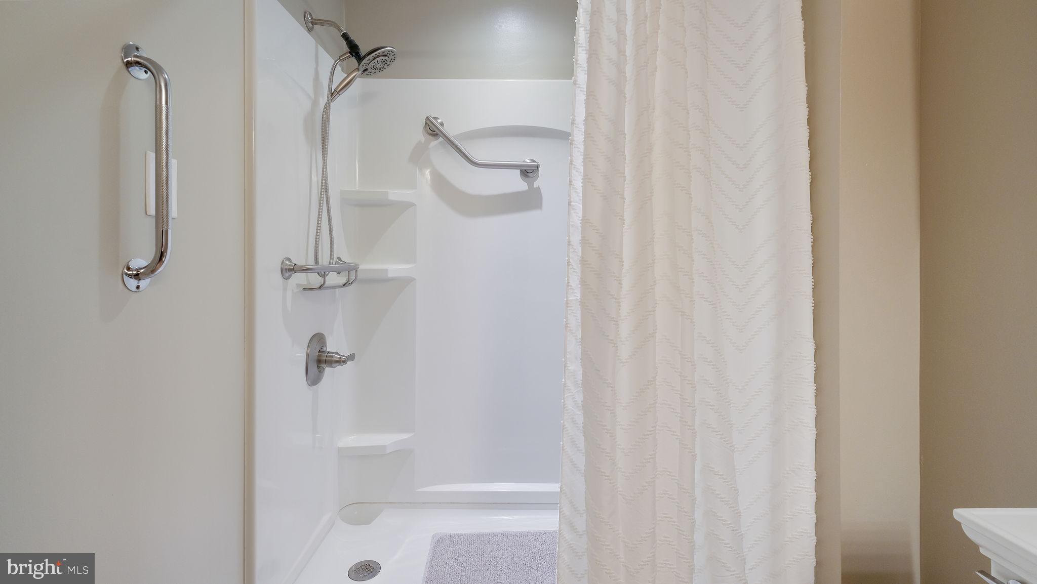 ALVERNO VALLEY FRM - Residential