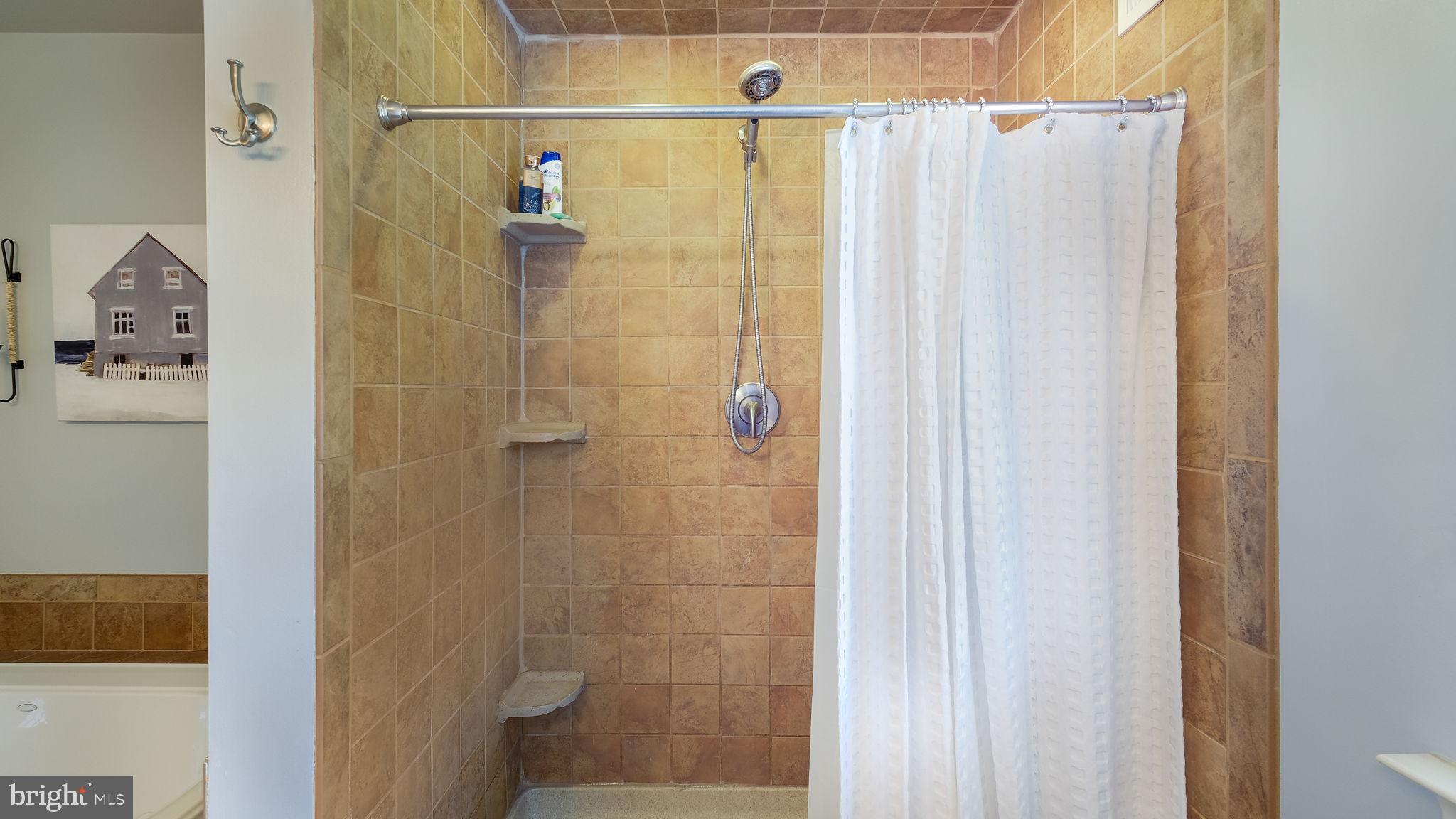 ALVERNO VALLEY FRM - Residential